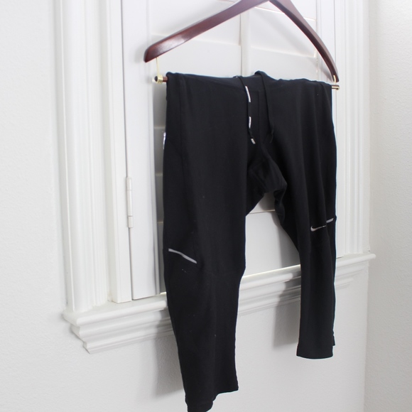 Black NIKE leggings - Picture 2 of 2